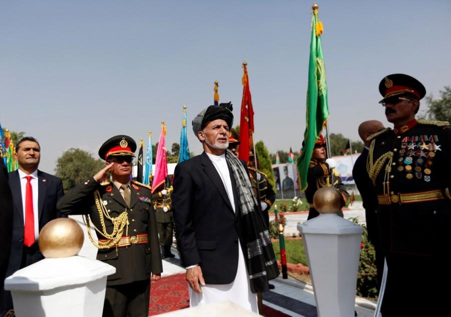 Teenagers and youths earlier in the day marched through the streets of Kabul with national flags. Afghanistan celebrates 98th Independence Day,Afghanistan 98th Independence Day,Afghanistan Independence Day,Afghanistan Independence Day celebration,Afghanistan Independence Day celebration pics,Afghanistan Independence Day celebration images,Afghanis