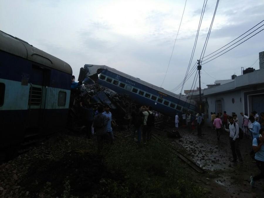 The train was headed from Puri in Odisha to Haridwar in Uttarakhand. Puri-Haridwar-Kalinga Utkal Express,Puri-Haridwar-Kalinga Utkal Express derails,Kalinga-Utkal Express went off,Khatauli,Muzaffarnagar district,Uttar Pradesh
