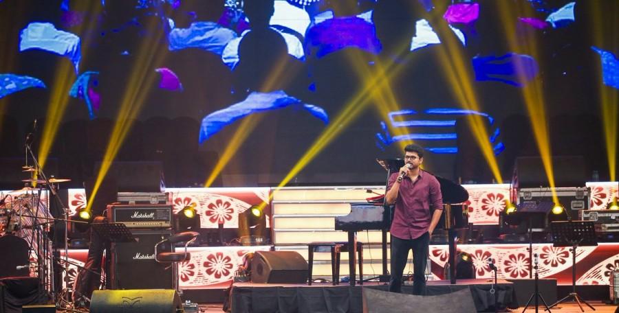 Tamil superstar Vijay, who is busy shooting for upcoming film "Mersal", has asked his fans to flush negativity out of their lives. Speaking at the audio launch of "Mersal" here on Sunday, Vijay asked his fans to "ignore" negativity around them. "I'm always asked how to deal with negativity. Just ignore. Our lives will be much better," Vijay told reporters here. He further told his fans whom he described as his everything: "Two things decide the fate of a person. His determination when he has nothing; his attitude when he has everything". Ilayathalapathy Vijay,Vijay,Vijay at Mersal audio launch,Mersal audio launch,Mersal audio,mersal audio release,Mersal audio launch pics,Mersal audio launch images,Mersal audio launch stills,Mersal audio launch pictures,Mersal audio launch photos
