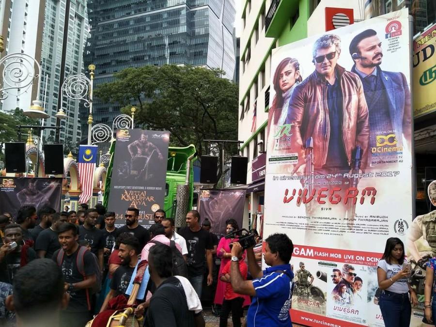 Produced by Satyajothi Films, the movie has music by Anirudh Ravichander. Thala Ajith,Ajith,Ajith Kumar,Ajith fans celebrate Vivegam,Vivegam,Vivegam release,Vivegam movie release