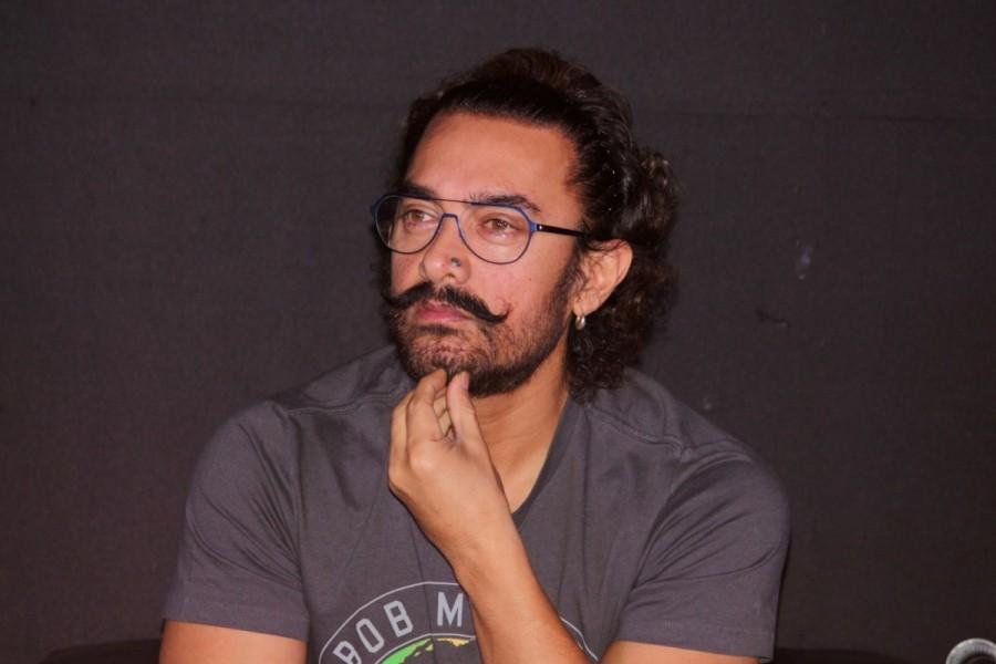 The song "Main Kaun Hoon" from the movie is receiving a positive response. While introducing the talent behind it, Aamir told the media here: "Since the film is the story of a 14-year-old girl who is a singer and song-writer, getting the right voice for the character was very important. Meghna is a very talented girl... There is a soul in her voice and we looked for that. Aamir Khan,actor Aamir Khan,Secret Superstar,Secret Superstar songs,Secret Superstar song launch,Secret Superstar song launch pics,Secret Superstar song launch images,Secret Superstar song launch stills,Secret Superstar song launch pictures