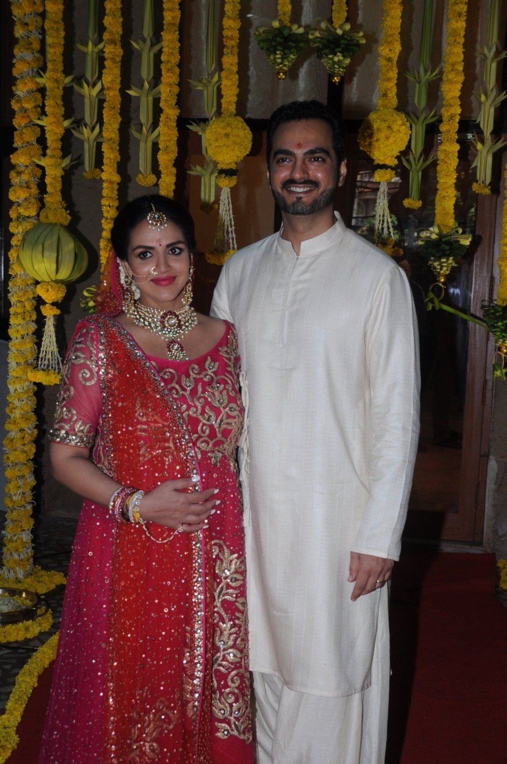 Esha Deol along with her husband Bharat Takhtani at her Baby Shower ceremony. Esha Deol,Esha Deol baby shower ceremony,Esha Deol baby shower,Esha Deol baby shower pics,Esha Deol baby shower images,Esha Deol baby shower stills,Esha Deol baby shower pictures,Esha Deol baby shower photos