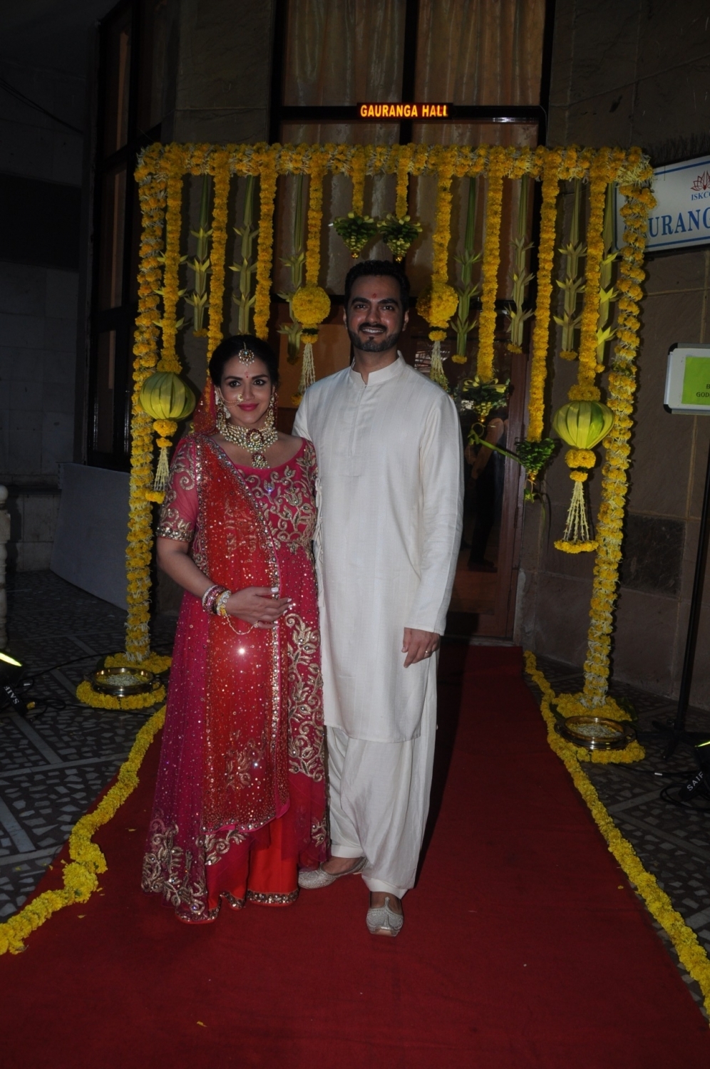 Actress Esha Deol along with her husband Bharat Takhtani at her Baby Shower ceremony on Mumbai on Aug 24, 2017. Esha Deol,Esha Deol baby shower ceremony,Esha Deol baby shower,Esha Deol baby shower pics,Esha Deol baby shower images,Esha Deol baby shower stills,Esha Deol baby shower pictures,Esha Deol baby shower photos