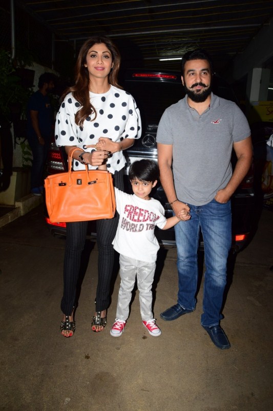Actress Shilpa Shetty along with her husband Raj Kundra and Son Viaan Raj Kundra during the special screening of film Sniff on Mumbai. Shilpa Shetty,Raj Kundra,Sachin Tendulkar,Anjali Tendulkar,Sniff,Sniff special screening