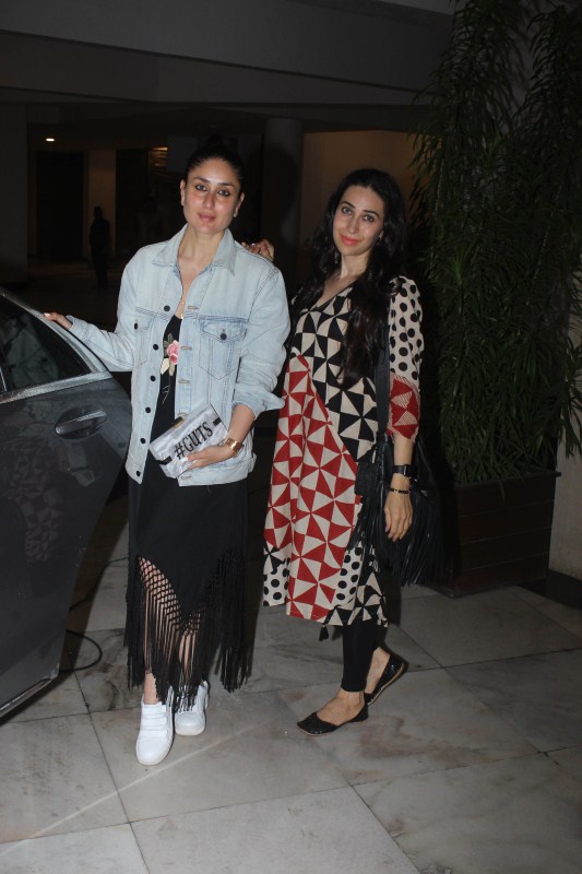 Actress Kareena Kapoor Khan and Karishma Kapoor spotted at Manish Malhotra house in Bandra. Kareena Kapoor Khan,Karishma Kapoor,Kareena Kapoor Khan & Karishma Kapoor,Manish Malhotra