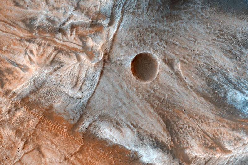 The image was captured in May and NASA released it on Thursday. NASA,NASA Mars,snowy dunes,stunning picture of dunes,Mars with snow,Mars with snow and ice on ridges