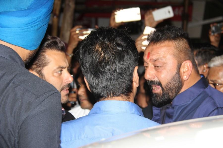 BHAI MEETS BABA: Actor Salman Khan and Sanjay Dutt at Mukesh Ambani's bash. Salman Khan and Sanjay Dutt,Salman Khan,Sanjay Dutt,Sanjay Dutt at Mukesh Ambani bash,Salman Khan at Mukesh Ambani bash,Ganesh Chaturathi Celebrations