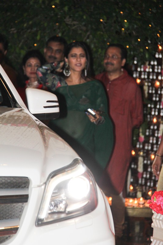 Actress Kajol spotted at at Mukesh Ambani's bash. Priyanka Chopra,Kajol,Vidya Balan,Ganesh Chaturathi Celebrations,Mukesh Ambani Ganesh Chaturathi Celebrations