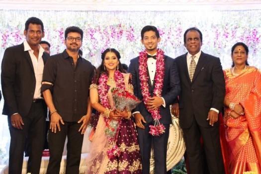 Thalapathy Vijay attended Vishal's sister Aishwarya Reddy Wedding Reception.