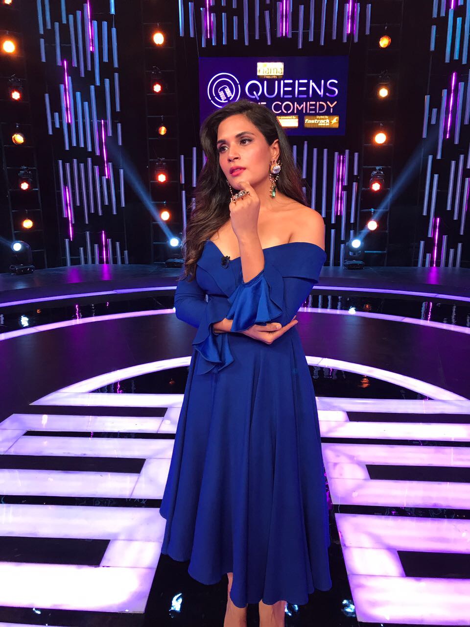 The actress definitely while all set to tickle our funny bones, also aced her style game on the first day of the shoot. Richa Chadha,actress Richa Chadha,Richa Chadha at Queens of Comedy,Queens of Comedy,Richa Chadha dazzles in blue dress