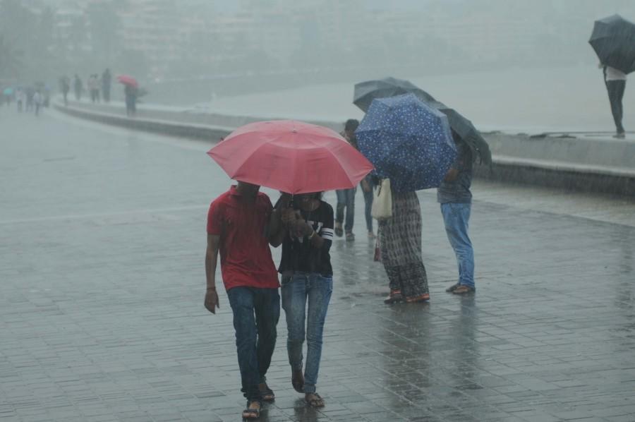 Many parts of Mumbai and suburbs were inundated with upto three to four feet of water, on the highways, main and arterial roads, bylanes, housing complexes, railway stations and even the Mumbai Airport. However, barring incidents of tree collapse in different parts of the city, flooding and waterlogging, there have been no reports of any casualties so far. The rains also led to a landslide in Thane district, leading to derailment of 10 coaches of the Nagpur-Mumbai Duronto Express on Tuesday. There were no injuries in the accident. The torrential rains are also likely to hit the immersion ceremonies on the fifth day of the Ganeshotsav on Tuesday. Heavy rains,Heavy rains in Mumbai,Mumbai Heavy rain,Heavy rain in Mumbai,Rains lash Mumbai