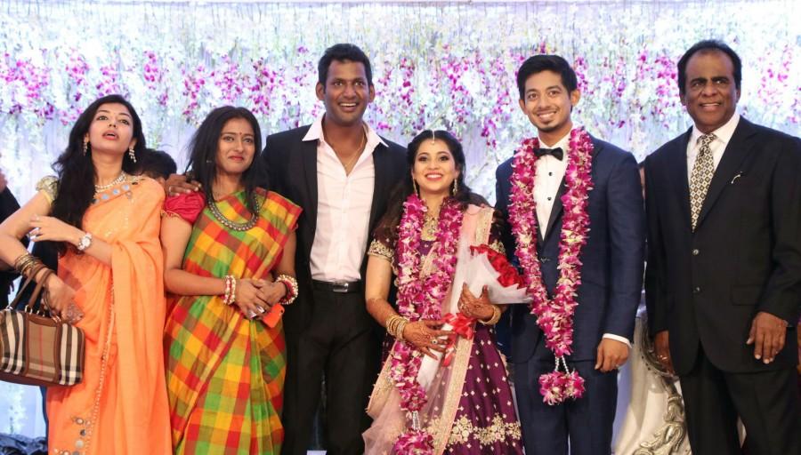 Gayathri Raguram at Vishal's sister Aishwarya Reddy Wedding Reception. Arun Vijay,Hansika Motwani,Gayathri Raguram,Prabhu Deva,Vishal sister,Aishwarya Reddy Wedding Reception,Aishwarya Reddy,Aishwarya Reddy Wedding Reception pics,Aishwarya Reddy Wedding Reception images,Aishwarya Reddy Wedding Reception stills,Aishwarya Redd