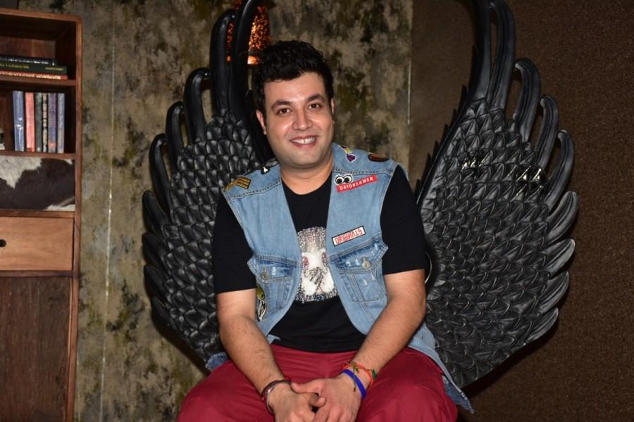 The film's prequel, Fukrey released to applauds from film critics and the very first sneak peek into the second installment of the franchise has attracted a similar response. The hilarious 'Fukrey teaser' has got the audiences tickling. In less than 24 hours, the teaser has clocked 10 million views. Pulkit Samrat,Varun Sharma,Ali Fazal,Manjot Singh,Fukrey Returns,Fukrey Returns promotional song