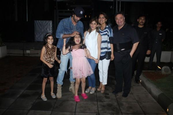 Ranbir Kapoor and niece Samara spotted at a family dinner - Photos ...