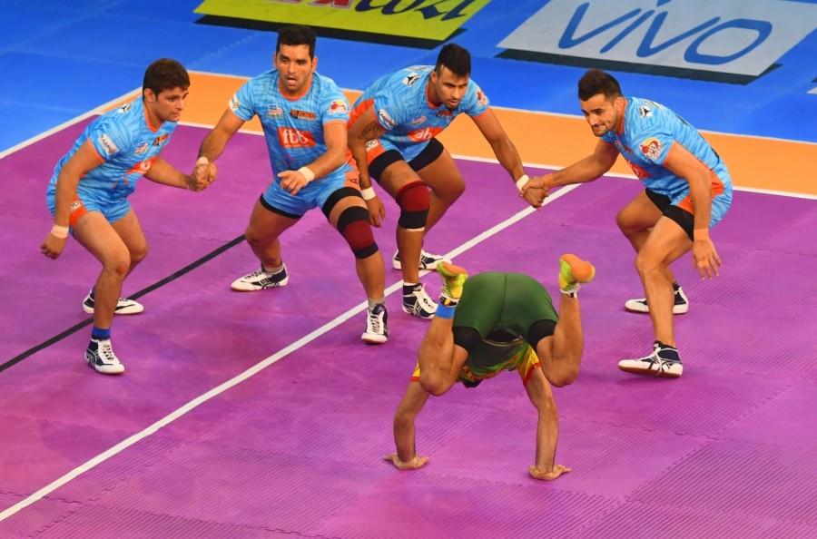 In the second half, there was no respite for the hosts as Pirates maintained their four-point lead for major parts and pulled away to eight with eight minutes to go. Bengal's plight was capped off when they were all out the second time with the score reading 25-34. Bengal Warriors,Patna Pirates,Bengal Warriors beats Patna Pirates,PKL,Pro Kabaddi League