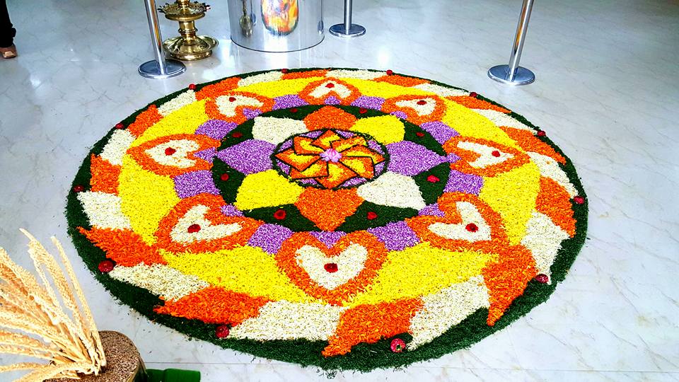 Indian Floral Design For Onam Festival. Onam 2017,Onam pookalam designs,easy pookalam designs,easy pookalam patterns,onam flower carpet,onam flower carpet designs,onam flower carpet patterns,Onapookalam,flowers used for pookalam