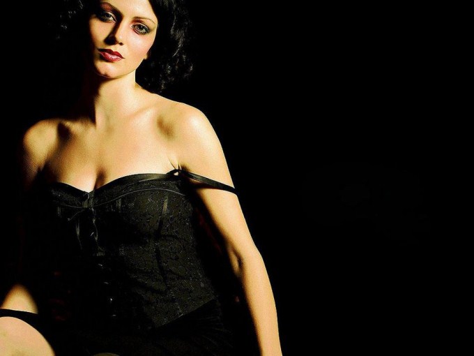 Yana Gupta in Black Dress South Indian Actress In Dress Black,actress in black dress,actress black hot dress,south indian actress,actresses,celebs in black dress,black saree