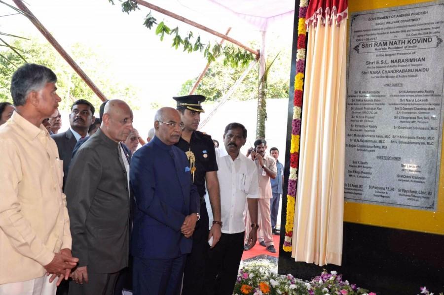 He offered prayers along with his wife Savita, son Pasanth Kumar and daughter Swati. One of the chief priest's of the temple, A.V. Ramana Dikshitulu explained to the President the importance of jewels and of the presiding deity. Later at 'Ranganayakula Mandapam', 'Vedasirvachanam' were rendered and 'teertha prasadams', lamination photo of Lord and Sesha Vastram were presented to the President by the TTD Executive Officer. President Ram Nath Kovind,Ram Nath Kovind,Ram Nath Kovind Tirupati temple,Ram Nath Kovind at Tirupati temple,Kovind at Tirupati temple,Lord Sri Venkateswara temple,Tirumala