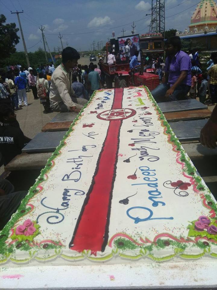 Pawan Kalyan,Pawan Kalyan birthday,Pawan Kalyan 45th birthday,Power Star,Pawan Kalyan fans donates blood,Power Star Pawan Kalyan