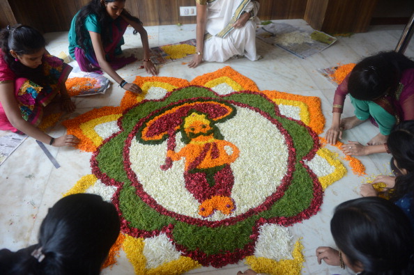 Happy Onam 2017: Best wishes, messages, gif greetings to share on Whatsapp, Facebook to share with friends Onam,Onam messages,Onam 2017,Onam greetings,Onam wishes,Onam wishes in English,Happy Onam,Happy Onam 2017,Onam images,Onam pictures,Onam forwards,Best Onam forwards,Onam sadhya,Onam festival,Festivals of Kerala,Indian festivals