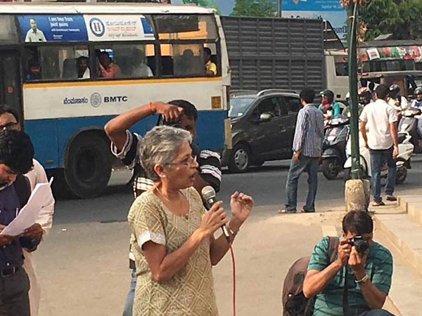 Journalist Gauri Lankesh's rare and unseen images. Gauri Lankesh,Journalist Gauri Lankesh,Gauri Lankesh dead,gauri lankesh killed,Gauri Lankesh Shot Dead,Gauri Lankesh Protests,Gauri Lankesh pics,Gauri Lankesh images,Gauri Lankesh stills,Gauri Lankesh pictures,Gauri Lankesh photos