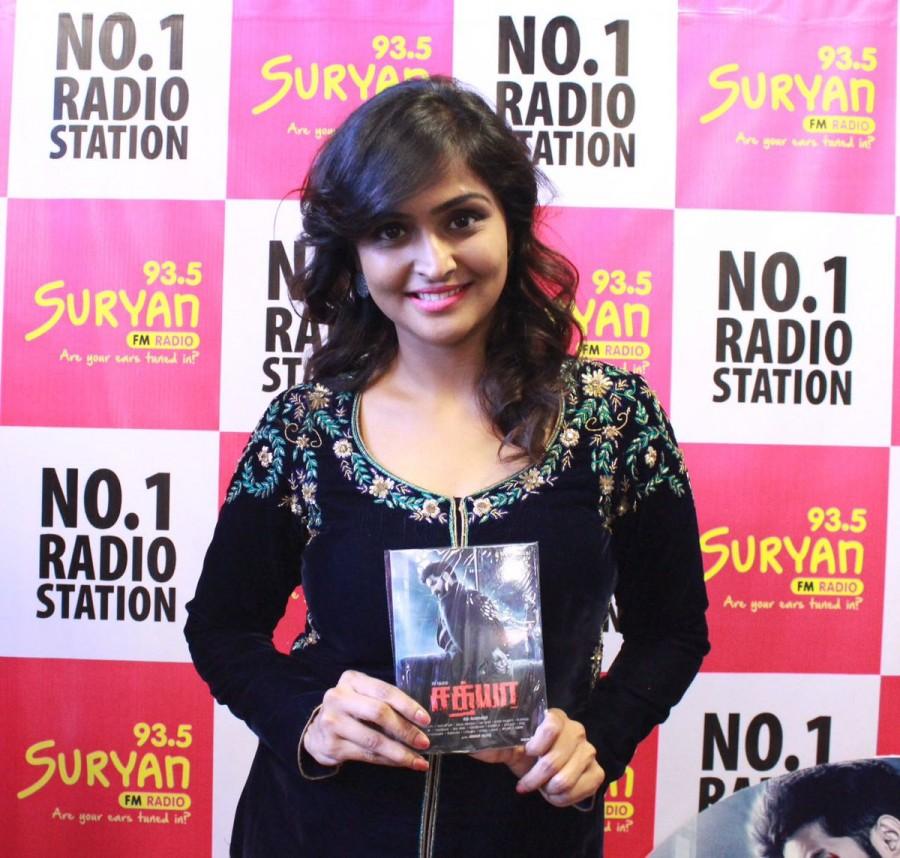 Ramya Nambessan at Sathya audio launch. Sibiraj,Ramya Nambessan,Varalaxmi Sarathkumar,Sathya audio launch,Sathya audio,Sathya audio launch pics,Sathya audio launch images,Sathya audio launch stills,Sathya audio launch pictures,Sathya audio launch photos