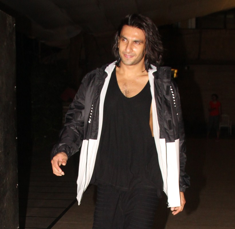 Ranveer Singh,Ranveer Singh new look,Ranveer Singh goes clean shave,Ranveer Singh clean shave,Padmavati beard