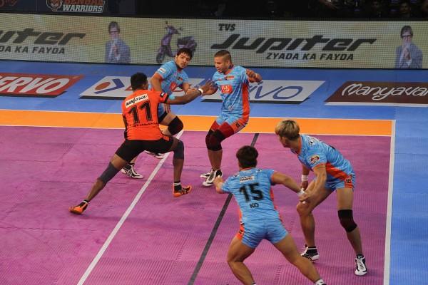 Pro Kabaddi 2017: U Mumba Crush Bengal Warriors 37-31 - Photos,images 