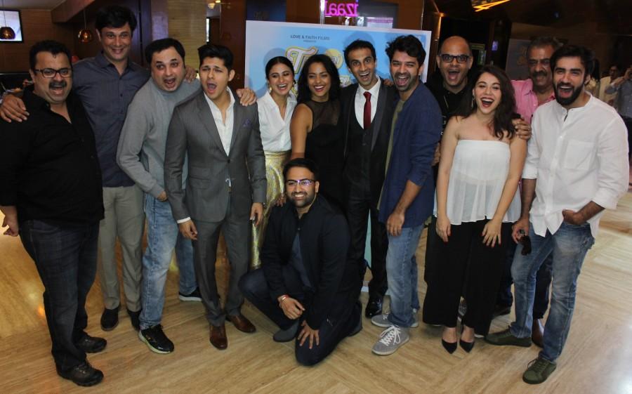 Milind Dhaimade's directorial ' Tu Hai Mera Sunday' that had a world premiere at The British Film Institute London Film Festival (BFI), 2016, and an Indian Premiere at MAMI, 2016 is all set to now be showcased on home ground with its official theatrical release slated for October 6th. At a special event held on September 6 the trailer of 'Tu Hai Mera Sunday' was launched amidst the presence of the cast and crew of the film. Barun Sobti,Shahana Goswami,Vishal Malhotra,Tu Hai Mera Sunday,Tu Hai Mera Sunday trailer launch,Tu Hai Mera Sunday trailer
