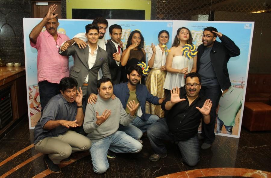 Tu Hai Mera Sunday stars an impeccable ensemble cast including actors including Barun Sobti, Shahana Goswami, Vishal Malhotra, Rasika Dugal, Manvi Gagroo and others. Talking about the film director Milind Dhaimade said, " We have butterflies in my stomach whole day and whole of yesterday and I am glad that its over and the butterflies are out. Barun Sobti,Shahana Goswami,Vishal Malhotra,Tu Hai Mera Sunday,Tu Hai Mera Sunday trailer launch,Tu Hai Mera Sunday trailer