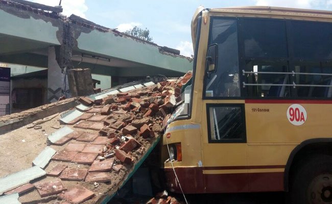 Four persons died while seven were injured on Thursday when the concrete roof of a bus stand in Coimbatore fell down on those standing beneath it, said a fire service officer. The accident occurred at the Somanur bus stand. Coimbatore is around 500 km from here. Roof collapses in Coimbatore,roof collapses,bus stand roof collapses,bus stand