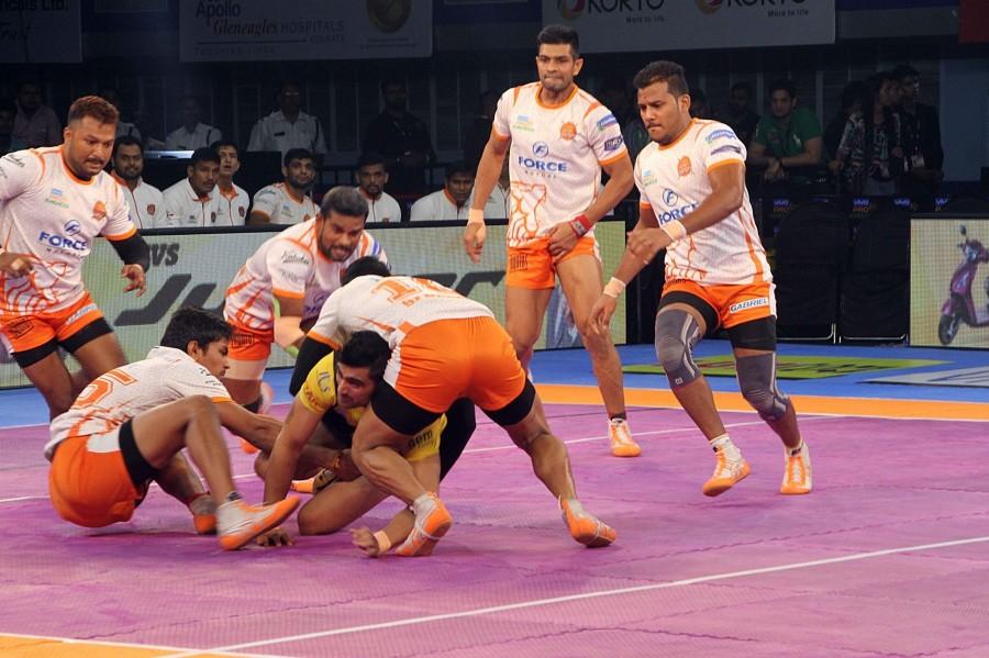 There was no respite for the Titans in the second period as the margin seemed too big for them to stage a comeback. Pune all but sealed a victory with 12 minutes to go until the final whistle with a third all out on their rivals. At 37-18, only a miracle could save the Titans. Chaudhuri tried hard towards the end with a super raid taking out three Pune players and closing the margin to 27-39 from 24-39. Pro Kabaddi 2017,Puneri Paltan,Telegu Titans,Telugu Titans,Pro Kabaddi League Season 5,Pro Kabaddi League 5,Puneri Paltan beats Telugu Titans