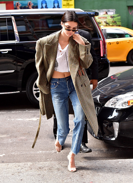 Model Kendall Jenner seen on the streets of Manhattan. Kendall Jenner,Kendall Jenner bikini pics,Kendall Jenner bikini images,Kendall Jenner bikini stills,Kendall Jenner curves,Kendall Jenner curves pics,Kendall Jenner flaunts curves,Kendall Jenner curves pics,Kendall Jenner curves images,Kendall Jenner curve