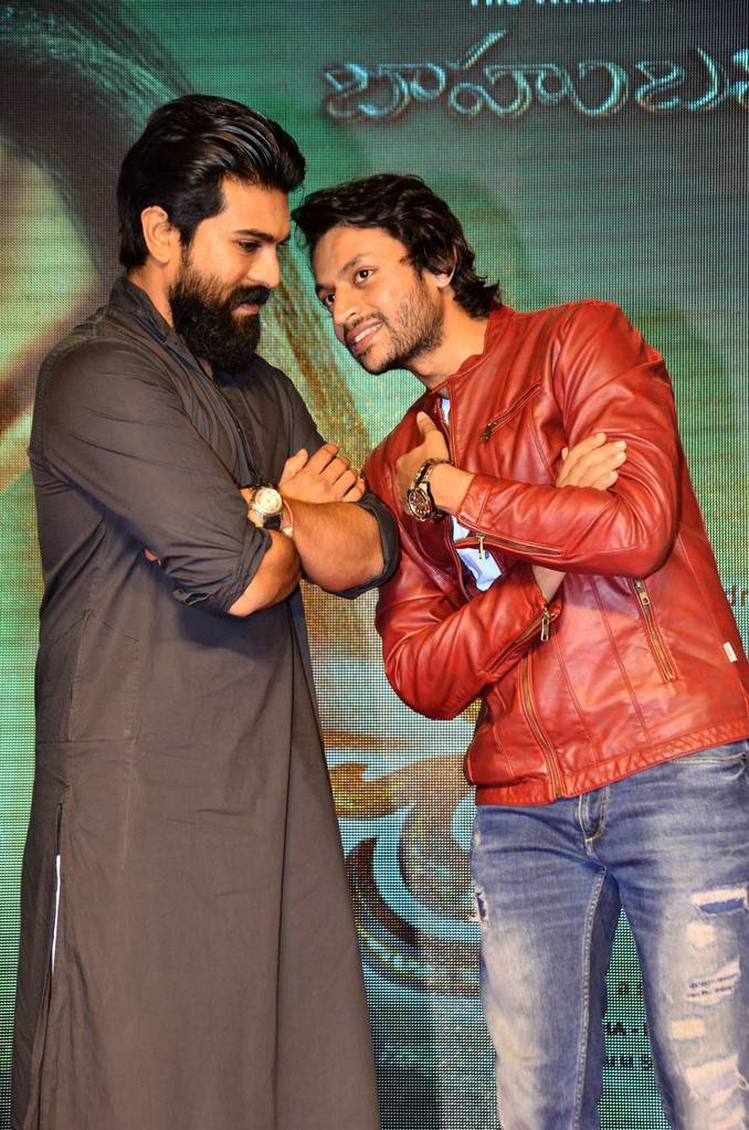 South Indian actor Ram Charan at Srivalli Pre Release event. Srivalli Pre Release event,Srivalli,Ram Charan,Rajath,KV Vijayendra Prasad,Sunitha,BVSN Rajukumar,Paruchuri Gopalakrishna,MM Srilekha,D Suresh Babu,Shilpa Chakravarthy