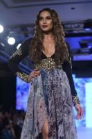 Bipasha Basu,actress Bipasha Basu,Bipasha Basu walks the ramp for Rocky S,Bombay Times Fashion Week,Bombay Times Fashion Week 2017