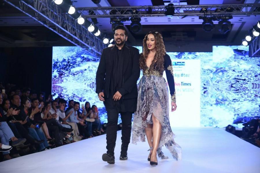 Actress Bipasha Basu displays the creation of fashion designer Rocky S during the "Bombay Times Fashion Week" 2017 in Mumbai. Bipasha Basu,actress Bipasha Basu,Bipasha Basu walks the ramp for Rocky S,Bombay Times Fashion Week,Bombay Times Fashion Week 2017