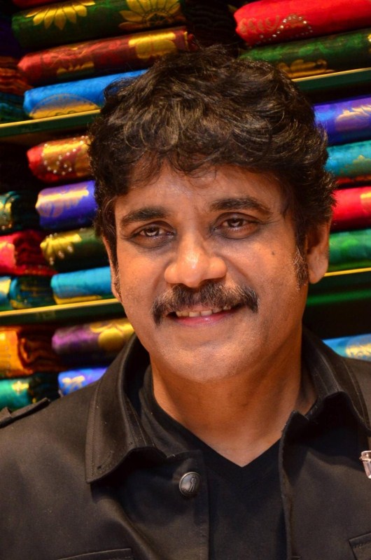 Actor Nagarjuna launches South India Shopping Mall at Madinaguda. Nagarjuna,Raashi Khanna,Pragya Jaiswal,South India Shopping Mall,Nagarjuna Akkineni