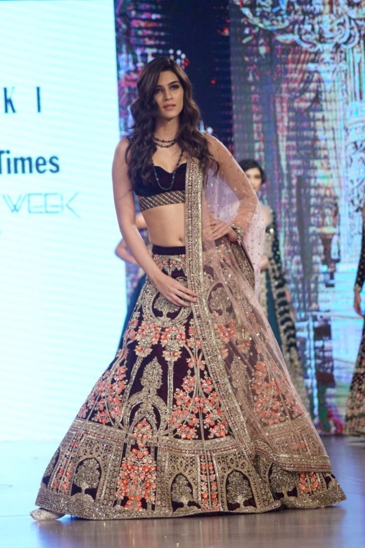 Actress Kriti Sanon displays the creation of Mirabella Annual Wedding Collection during the "Bombay Times Fashion Week" 2017 in Mumbai on Sept 10, 2017. Kriti Sanon,actress Kriti Sanon,Kriti Sanon at Bombay Times Fashion Week,Kriti Sanon at Bombay Times Fashion Week 2017,Bombay Times Fashion Week 2017,Bombay Times Fashion Week