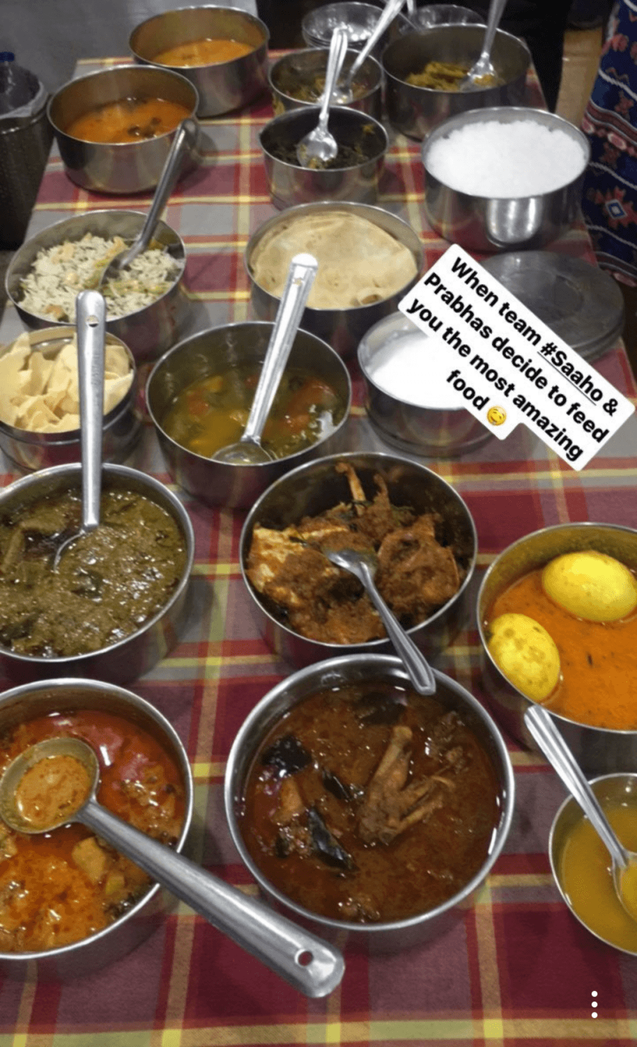 While on the sets, Shraddha indulged into some lip smacking Hyderabadi delicacies. The actress who will be seen opposite Prabhas in Saaho was treated by the Prabhas himself. The actor made sure that he is treating his leading lady and making her feel home. The entire team took off some time from the shoot and relished on mouth watering Hyderabadi delicacies. There were nearly 17-18 food items served and Shraddha couldn't stop herself but enjoyed the most amazing food. Prabhas,actor Prabhas,Prabhas and Shraddha Kapoor,Shraddha Kapoor,Saaho