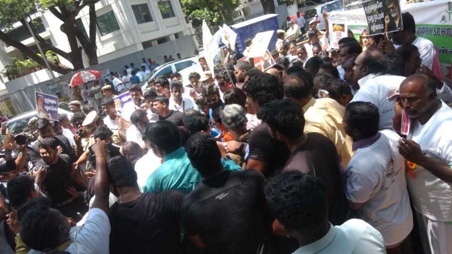 Dhanush at Save Children protest at Egmore. Dhanush and Latha Rajinikanth,Dhanush,Latha Rajinikanth,Save Children protest,Dhanush at Save Children protest,Save Children protest in Chennai
