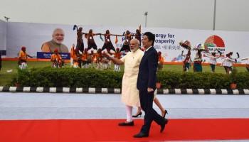 Narendra Modi,PM Narendra Modi,Shinzo Abe,Shinzo Abe in India,Japanese Prime Minister Shinzo Abe,Shinzo Abe at Ahmedabad airport