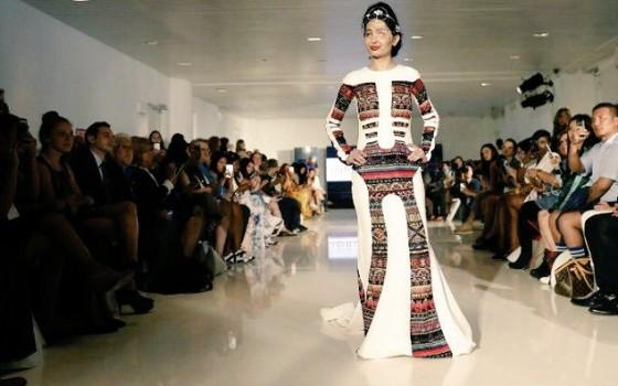 Reshma Qureshi, an acid attack survivor, stole the limelight for designer Jaheena at the fourth edition of Mysore Fashion Week 2017 in association with Crocs here on Friday. Clad in a parrot green evening gown with embroidery in red, Reshma walked the ramp with confidence while the audience cheered her on through out. Jaheena's collection was full of evening contemporary wear which were colourful and wearable for the common man. Pastel hued gowns with bright hand work in resham were showcased.