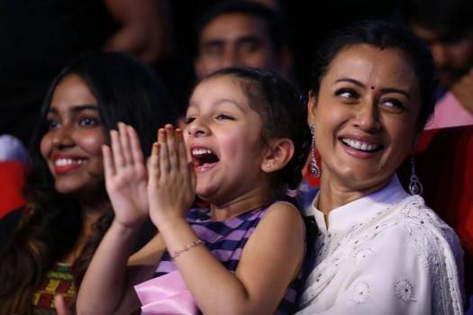Prince Mahesh Babu's daughter Sitara at Spyder Pre Release event.