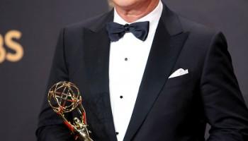 Alec Baldwin,actor Alec Baldwin,Outstanding Supporting Actor,Alec Baldwin bags Emmy for Trump impersonation,Emmys 2017,69th Primetime Emmy Awards,Emmy Awards
