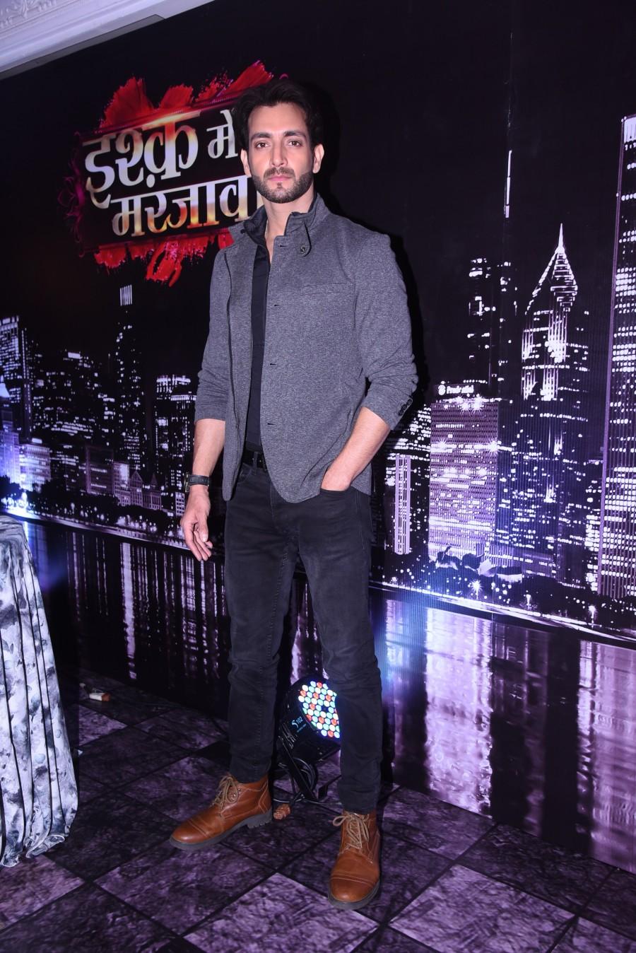 Vineet Raina at the launch of Ishq Mein Marjawan on Colors. Jannat Zubair,Ritvik Arora,Gauri Pradhan and Rahil Azam and from Ishq Mein Marjawan,actors Arjun Bijlani,Aalisha Panwar,Tu Aashiquii and Ishq Mein Marjawan,Tu Aashiquii,Ishq Mein Marjawan
