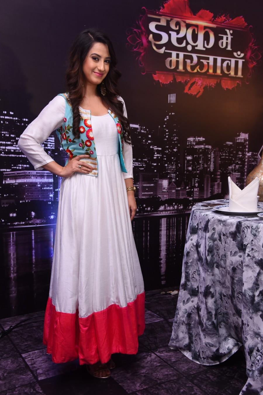Aalisha Panwar at the launch of Ishq Mein Marjawan on Colors. Jannat Zubair,Ritvik Arora,Gauri Pradhan and Rahil Azam and from Ishq Mein Marjawan,actors Arjun Bijlani,Aalisha Panwar,Tu Aashiquii and Ishq Mein Marjawan,Tu Aashiquii,Ishq Mein Marjawan