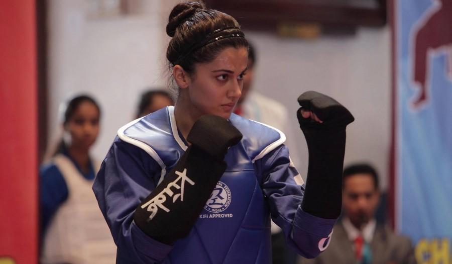 Taapsee is well known for her fitness regime and her willingness to stay fit and active. She keeps on practicing new fitness routines to achieve better results. Taapsee targets on toning her muscles rather than getting a zero size figure. Taapsee Pannu,Taapsee Pannu workout,Taapsee workout,Taapsee Pannu workout Judwaa 2,Judwaa 2,Taapsee Pannu bikini,Taapsee in Bikini,taapsee pannu judwaa 2