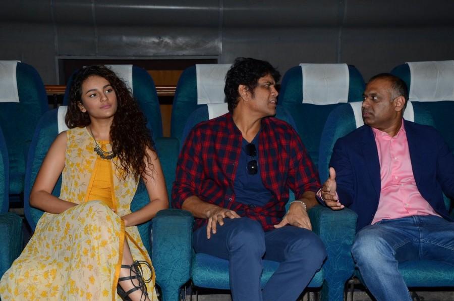 Seerat Kapoor, Nagarjuna Akkineni, S. Thaman at Raju Gari Gadhi 2 trailer launch. Nagarjuna Akkineni,Seerat Kapoor,thaman S,S. Thaman,Music director S. Thaman,Raju Gari Gadhi 2 trailer,Raju Gari Gadhi 2,Raju Gari Gadhi 2 trailer launch,Raju Gari Gadhi 2 trailer launch pics,Raju Gari Gadhi 2 trailer launch images,Raju Gari Gadhi 2 trail