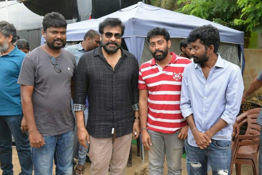 Megastar Chiranjeevi and SS Rajamouli visited Rangasthalam 1985 sets. Chiranjeevi,SS Rajamouli,Megastar Chiranjeevi,Rangasthalam 1985,Rangasthalam,Rangasthalam 1985 sets,Chiranjeevi at Rangasthalam 1985 sets,SS Rajamouli Rangasthalam 1985 sets