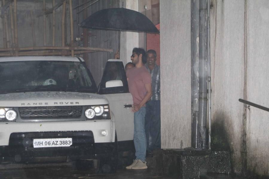 Ahan Shetty snapped with his dog outside his residence in Mumbai. Suniel Shetty,Suniel Shetty son,Ahan Shetty,Ahan Shetty spotted with his dog